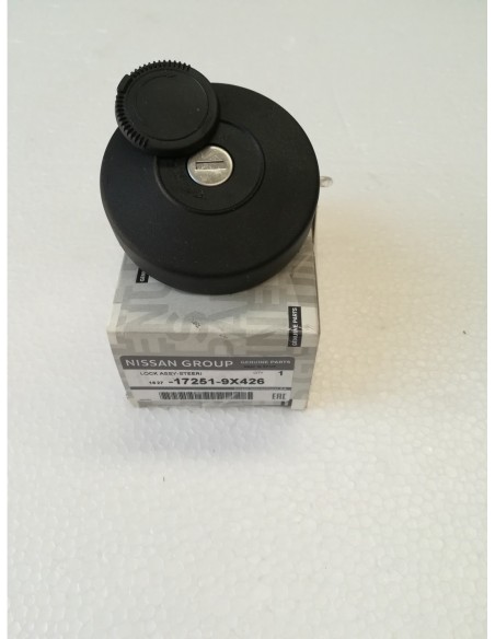 TAPPO CARBURANTE NISSAN